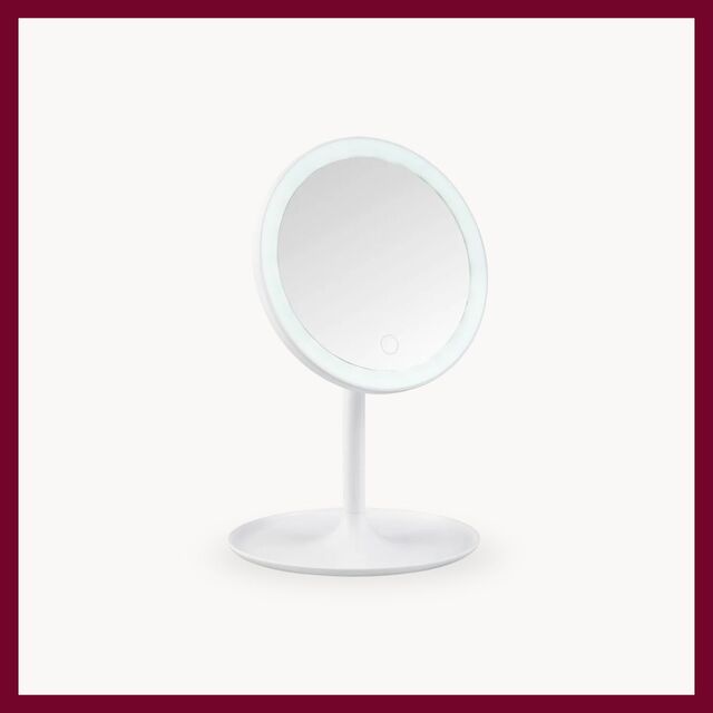 search_furniture_accessories_accessoiresspiegel.jpg